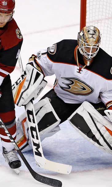 Ducks beat Coyotes behind Bernier's shutout